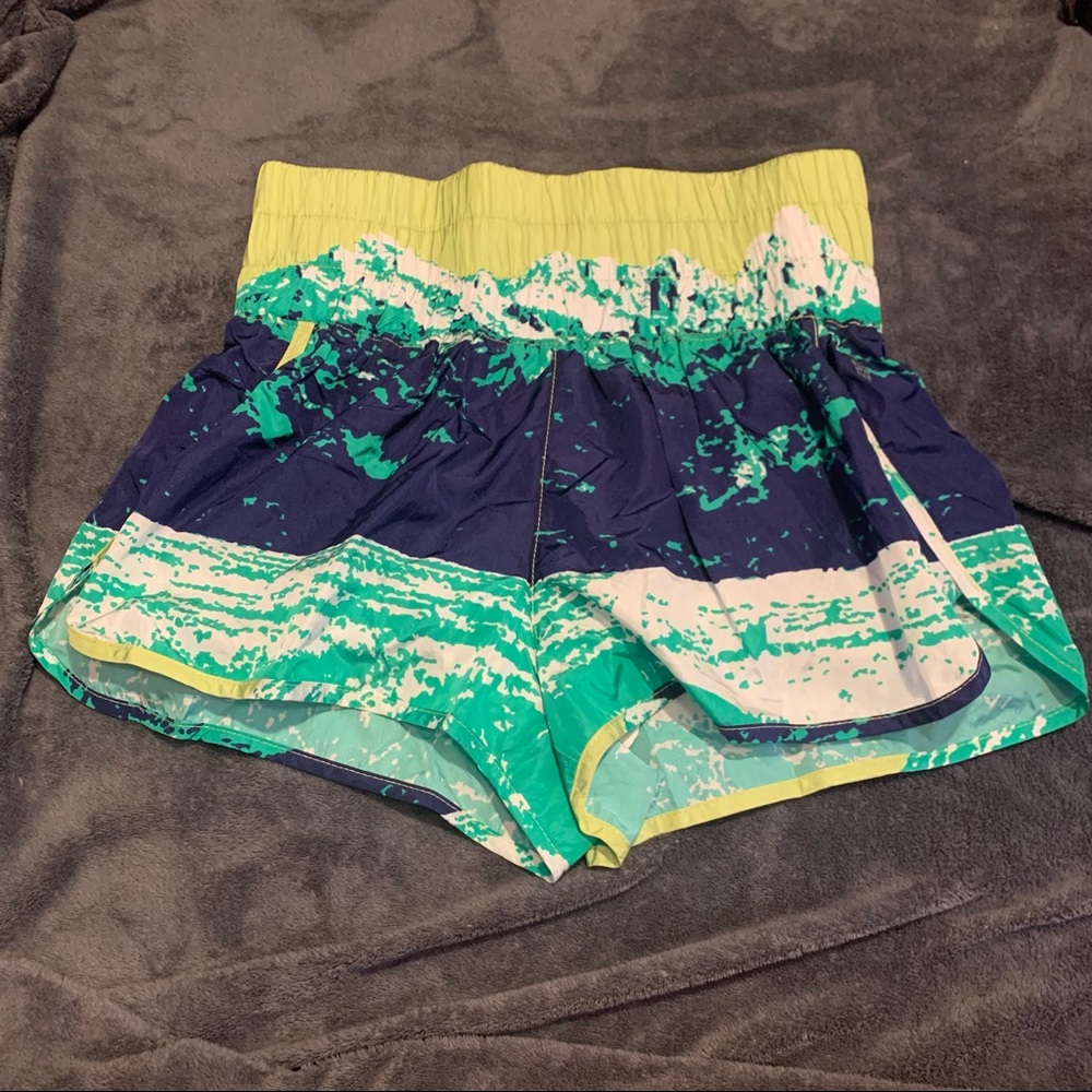 NWOT FP MOVEMENT PRINTED THE WAY HOME SHORTS